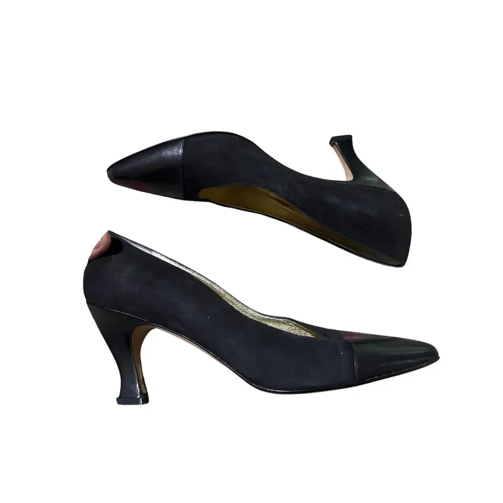 Saks Fifth Ave 8.5N black leather and suede Louis heel 2.5” pointed toe euc